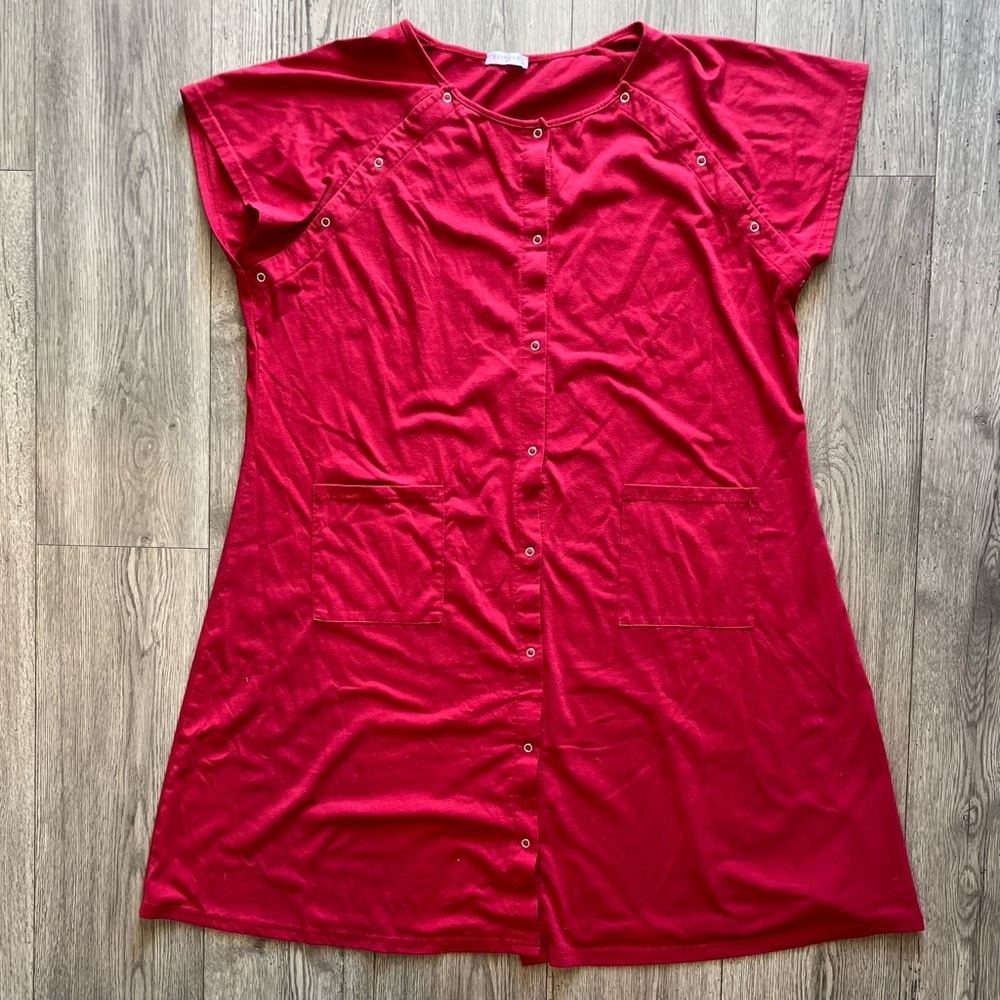 Ekouaer Maternity Nursing Labor Hospital Gown Red XXL Snap Front Snap Shoulders